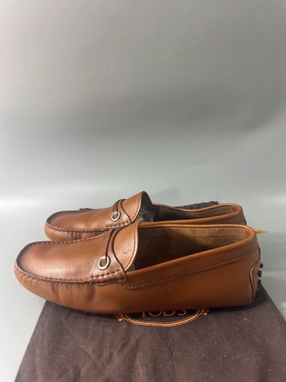 Authentic Tod's Gommino Leather Loafers - Caramel Brown, Size 8/US 9.5